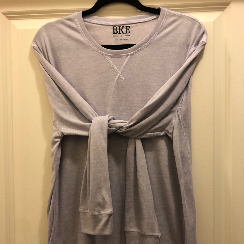 Simple Tee